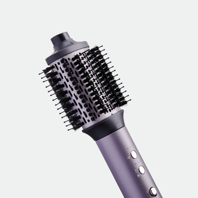 TNS SuperStyler hot-air styler: close-up of the round brush attachment bristles